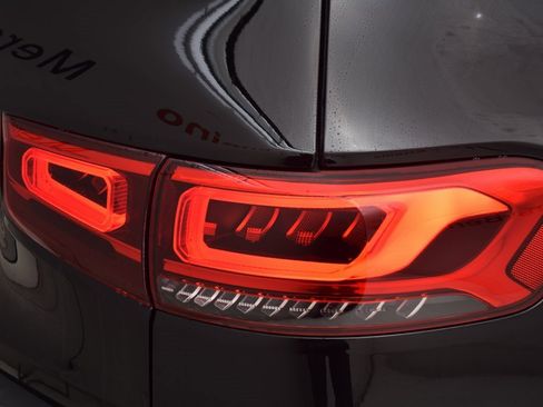 Certified 2022 Mercedes-Benz GLB 250 image 13