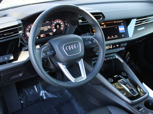 Certified 2025 Audi A3 2.0T Premium Plus w/ Premium Plus Package image 18