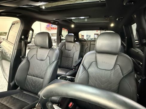 Used 2024 Kia Telluride SX Prestige X-Pro image 12