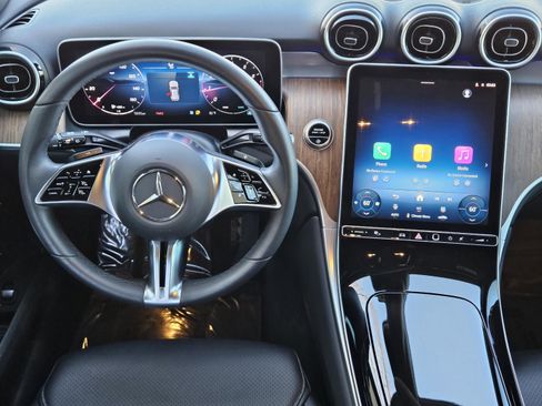Certified 2025 Mercedes-Benz GLC 300 300 image 18