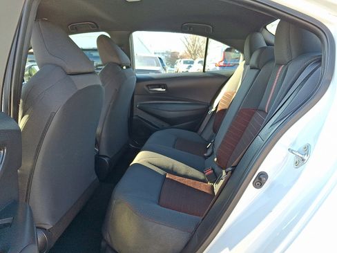 Used 2025 Toyota Corolla SE image 10