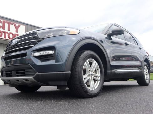 Used 2022 Ford Explorer XLT w/ Equipment Group 202A AWD/4WD image 15