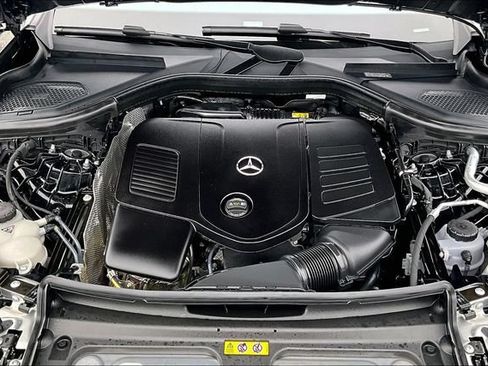Used 2026 Mercedes-Benz GLC 300 4MATIC image 26