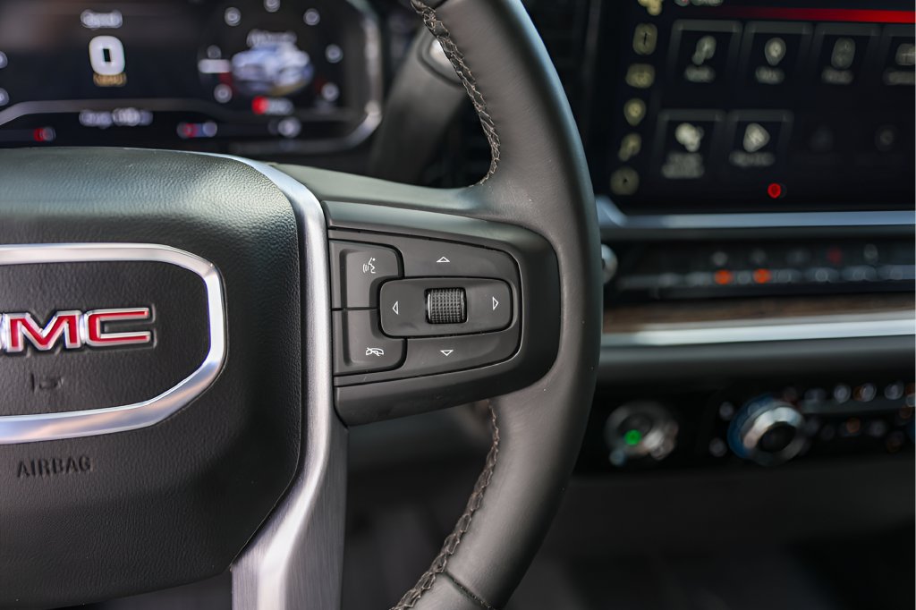 Used 2024 GMC Sierra 1500 Elevation RWD image 15