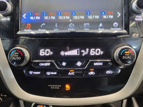 Used 2017 Nissan Murano SL FWD image 19