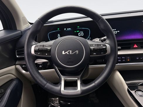 Used 2023 Kia Sportage EX image 12