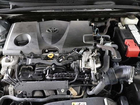Used 2020 Toyota Camry XSE FWD image 21