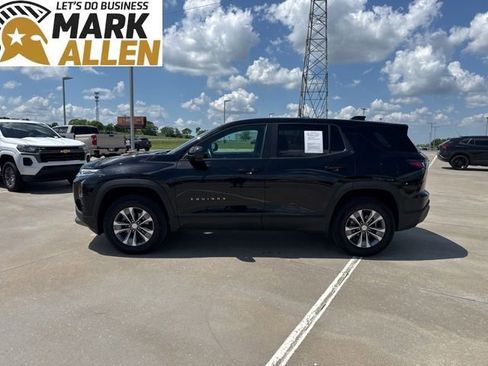 Used 2025 Chevrolet Equinox LT AWD/4WD image 3
