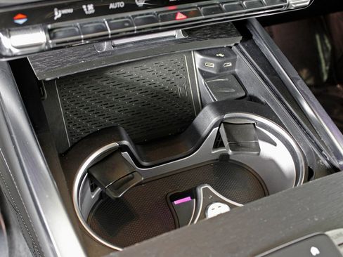 Certified 2025 Mercedes-Benz G 550 image 27