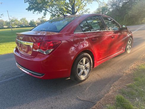 Used 2013 Chevrolet Cruze LT w/ RS Package image 9