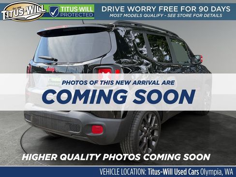 Used 2023 Jeep Renegade Latitude w/ Sun/Sound Group AWD/4WD image 4