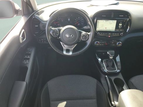Used 2021 Kia Soul EX image 22