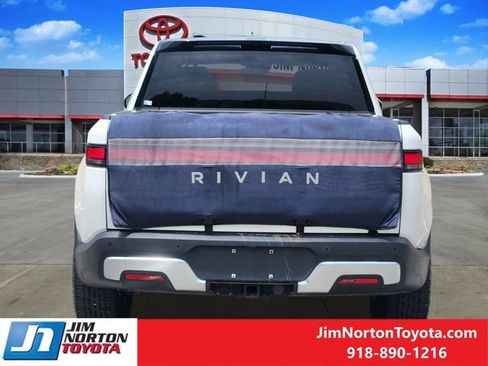 Used 2022 Rivian R1T Adventure AWD/4WD image 6