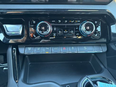 New 2026 GMC Sierra 3500 AT4 w/ AT4 Premium Plus Package image 18