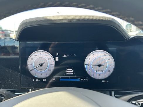 Used 2025 Hyundai Elantra SEL image 20