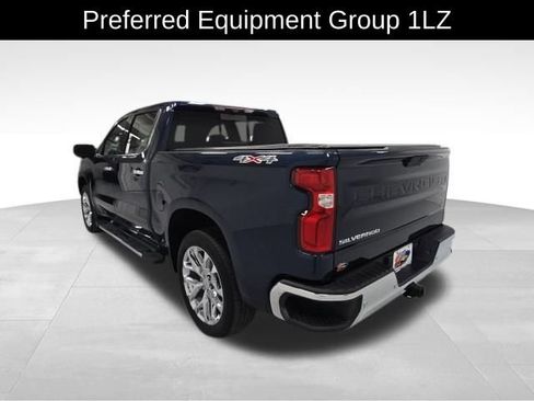 Used 2020 Chevrolet Silverado 1500 LTZ w/ LTZ Premium Package image 4