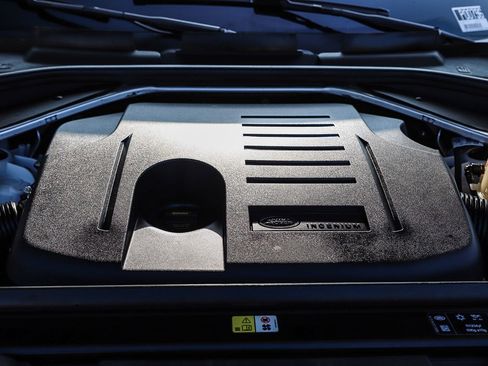 Certified 2024 Land Rover Range Rover Sport SE image 28