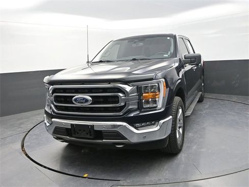 Used 2021 Ford F150 XLT w/ Equipment Group 302A High image 3