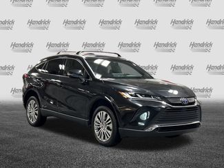 Used 2022 Toyota Venza XLE AWD/4WD video 2