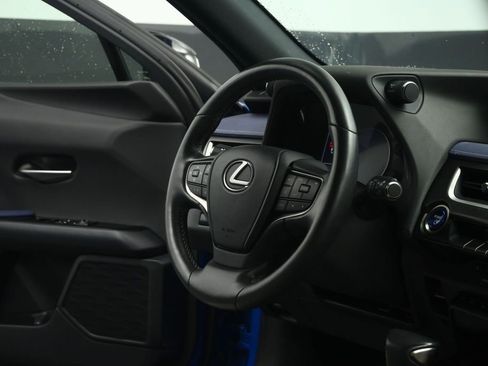 Used 2021 Lexus UX 250h w/ Premium Package AWD/4WD image 73