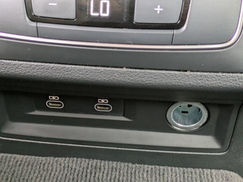 Used 2024 Audi A6 Premium Plus image 14