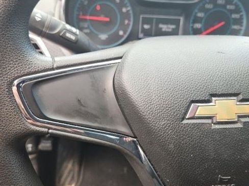 Used 2018 Chevrolet Cruze LS FWD image 8