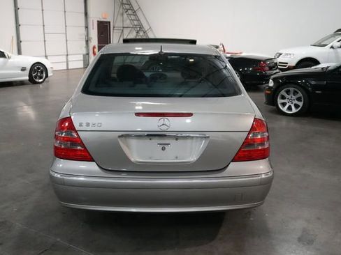Used 2004 Mercedes-Benz E 320 Sedan image 7
