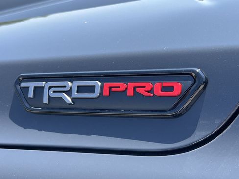 Used 2025 Toyota Tacoma TRD Pro AWD/4WD image 5