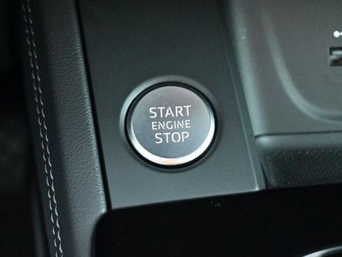 Used 2022 Audi A4 2.0T Premium Plus image 34