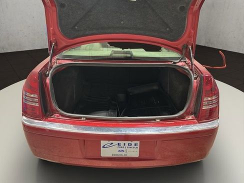 Used 2006 Chrysler 300 C image 23