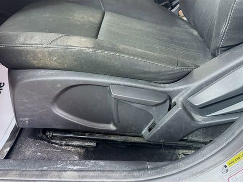 Used 2017 Ford Focus SE image 18