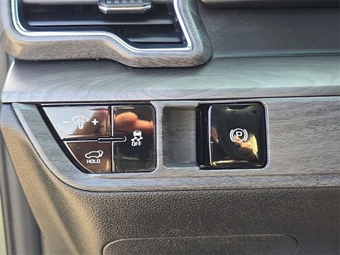 Certified 2023 Kia Sportage X-Line w/ X-Line Premium Package image 32