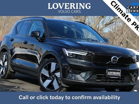 Certified 2024 Volvo XC40 B5 Plus image 1
