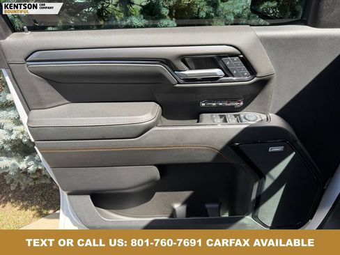 Used 2024 GMC Sierra 1500 AT4 w/ Technology Package AWD/4WD image 17