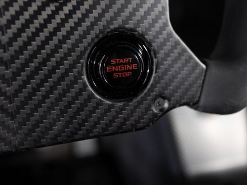 Used 2015 McLaren P1 RWD image 31