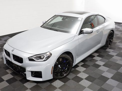 Used 2025 BMW M2 w/ Lighting Package image 2