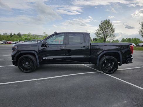 Used 2024 GMC Sierra 1500 Pro w/ Pro Value Package RWD image 12