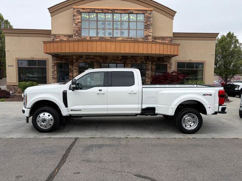 Used 2025 Ford F450 Platinum w/ Camper Package AWD/4WD image 2
