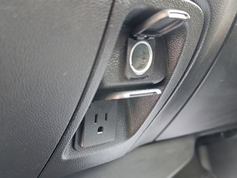 Used 2018 Chevrolet Silverado 1500 LT w/ All Star Edition image 25