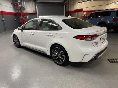 Used 2020 Toyota Corolla SE FWD image 8