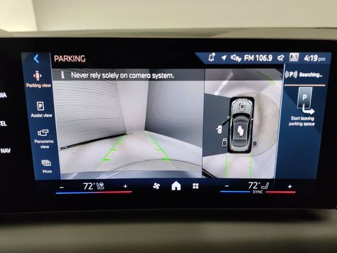 Used 2026 BMW 228i w/ Technology Package image 21