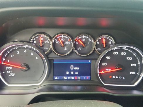 Used 2019 Chevrolet Silverado 1500 RST image 12