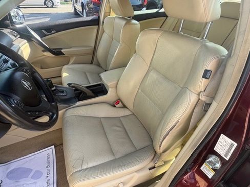Used 2010 Acura TSX w/ Technology Package FWD image 10