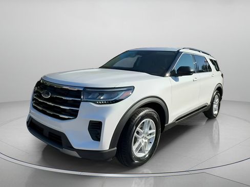 New 2026 Ford Explorer Active image 11