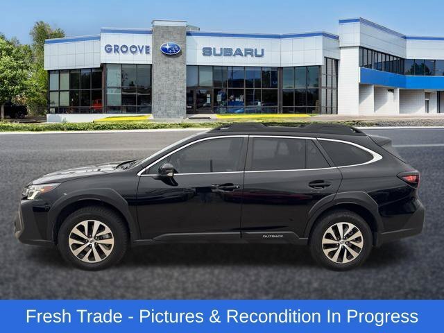 Certified 2025 Subaru Outback Premium w/ Popular Package #1A AWD/4WD image 2