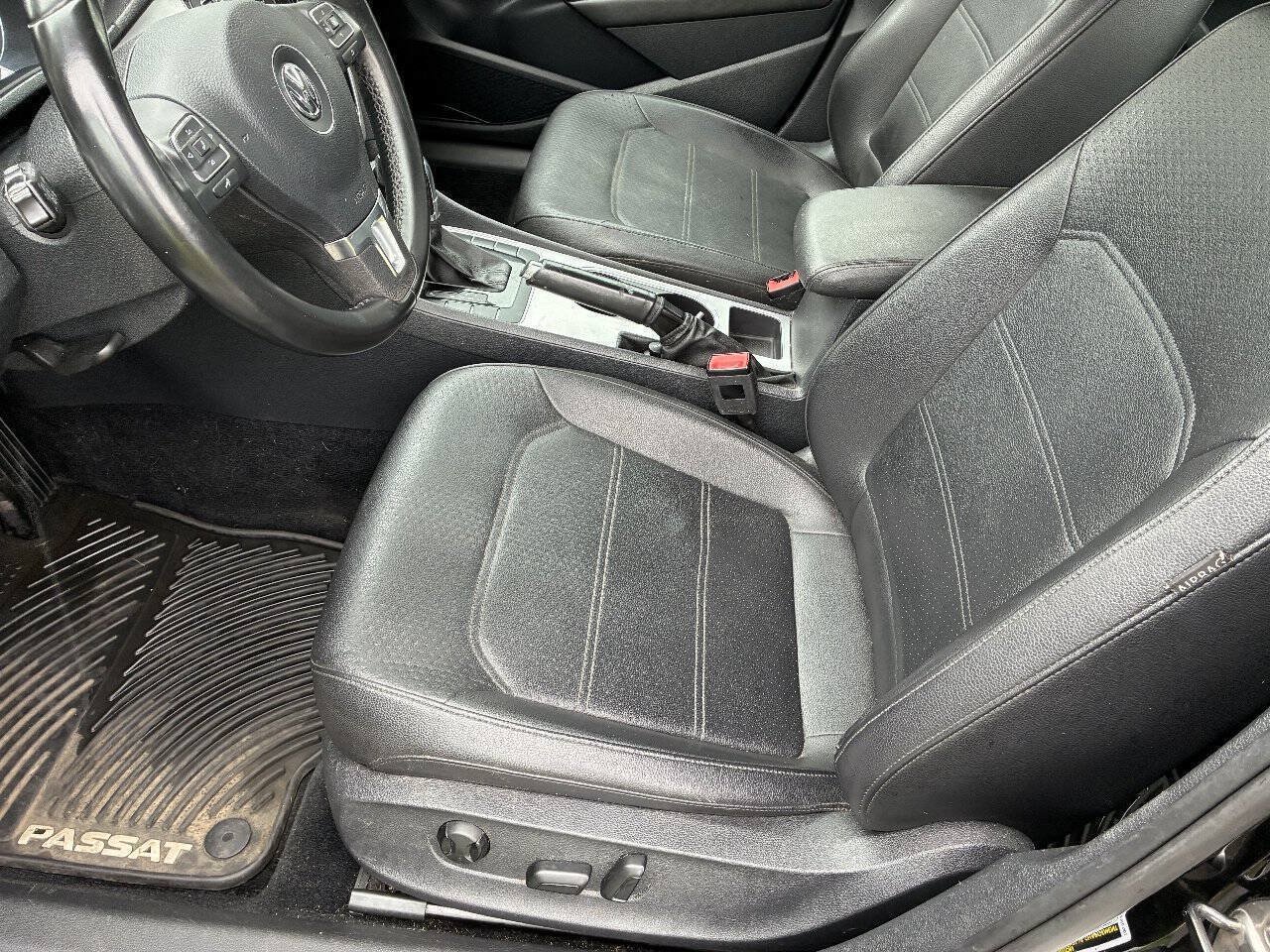 Used 2013 Volkswagen Passat 2.5 SE FWD image 5