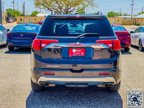 Used 2017 GMC Acadia Denali w/ Technology Package image 6