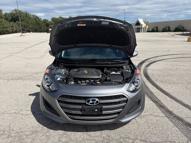 Used 2016 Hyundai Elantra GT FWD image 16