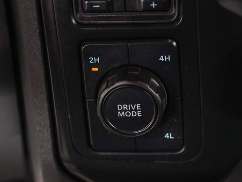 Used 2023 Ford F550 4x4 Regular Cab Super Duty image 21