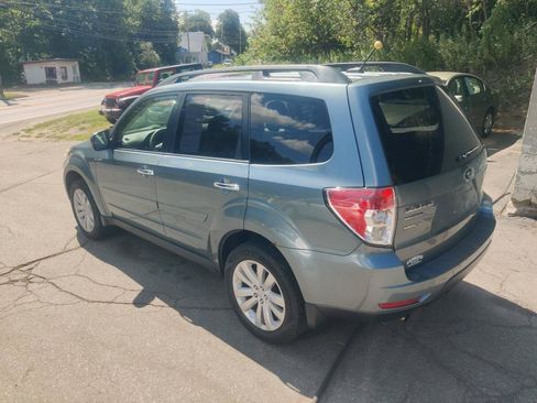 Used 2013 Subaru Forester 2.5X Premium w/ All-Weather Pkg AWD/4WD image 4
